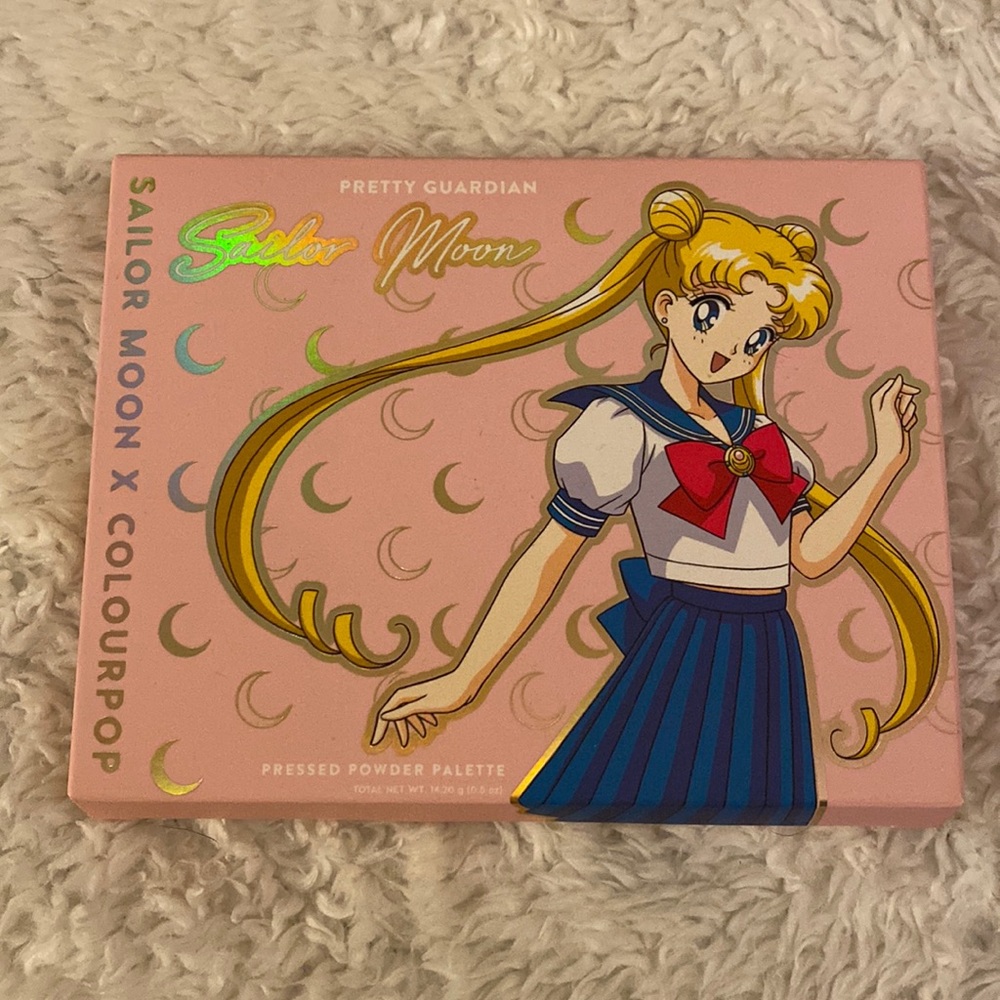 Sailor moon x colourpop powder palette